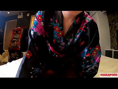 ❤️ Jong cosplay-meisie hou van seks tot orgasme met 'n spuit in 'n perdevrou en 'n blowjob. Asiatiese meisie met harige poes en pragtige tiete in tradisionele Japannese kostuum in amateurvideo wat masturbasie met fokspeelgoed wys. Sakura 3 OSAKAPORN. ️ Net pornografie op af.novoporn.ru
