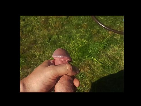 ❤️ Warm hottie laat haar pienk poesie naai en kom met 'n spuit in 'n somertuin ️ Net pornografie op af.novoporn.ru