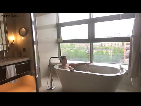 ❤️ Geweldige babe wat passievol haar poesie in die badkamer afruk ️ Net pornografie op af.novoporn.ru